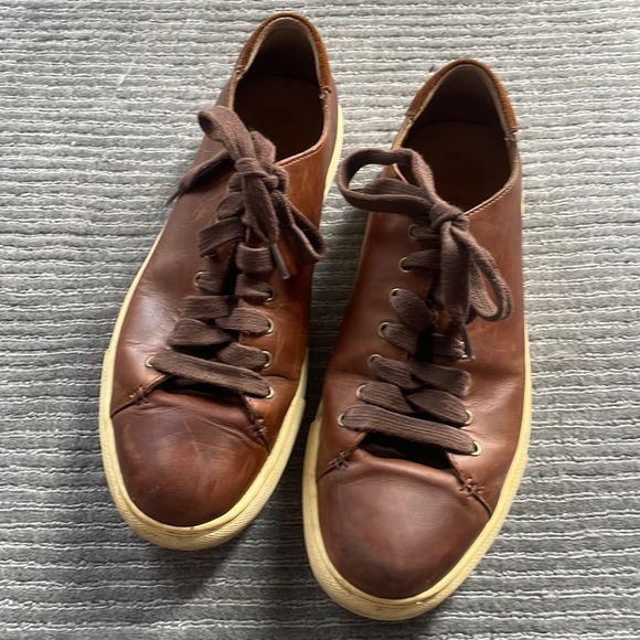 Polo Ralph Lauren men’s brown snekaers. Pre-owned. Size 10.5